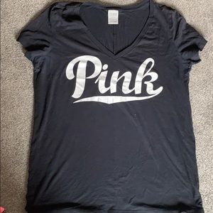 VS Pink t shirt